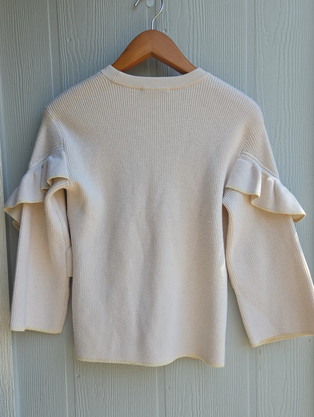 Tory Burch |‎ Ashley | Ribbed Ruffle Sleeve Sweater | Cream | Women’s Size Small